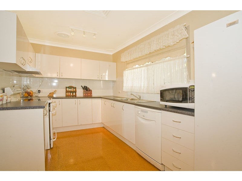 53 Allwood Crescent, Lugarno NSW 2210