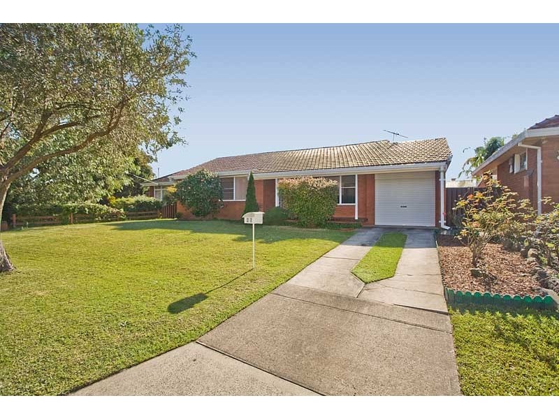 27 Denise Crescent, Peakhurst NSW 2210