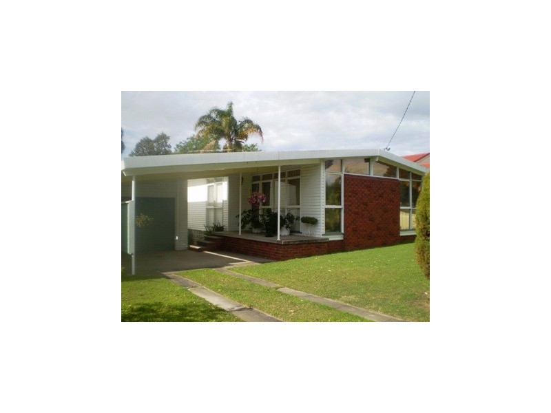 81 Lorraine Street, Peakhurst Heights NSW 2210