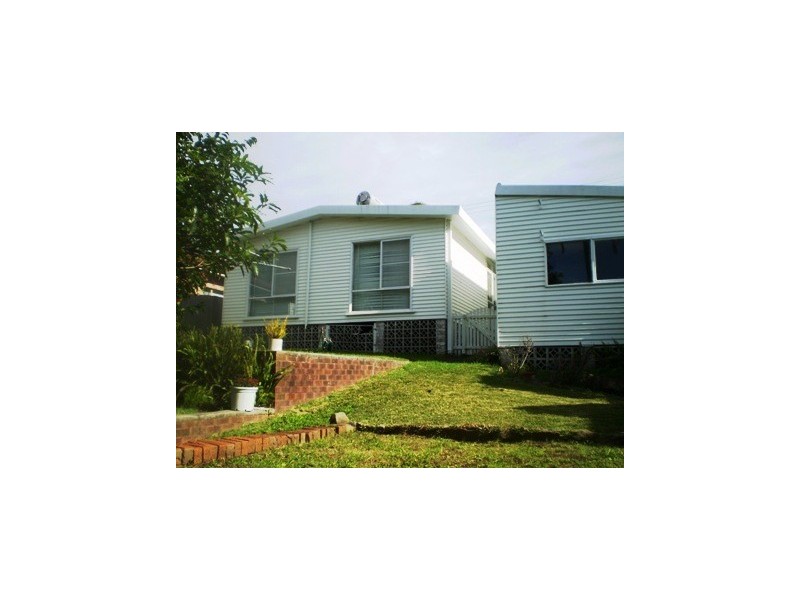 81 Lorraine Street, Peakhurst Heights NSW 2210