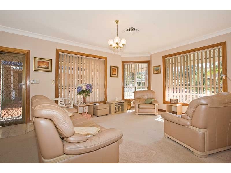 1/29-31 Samuel Street, Peakhurst NSW 2210