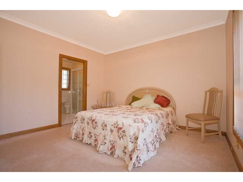 1/29-31 Samuel Street, Peakhurst NSW 2210