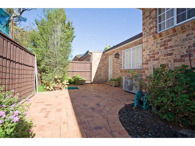 1/29-31 Samuel Street, Peakhurst NSW 2210