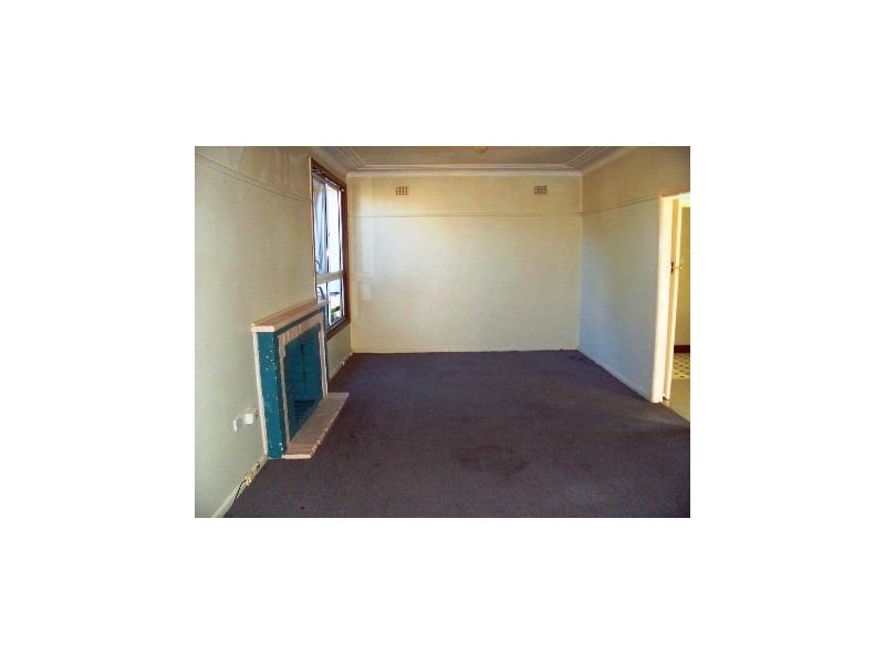 9 Peace Avenue, Peakhurst Heights NSW 2210