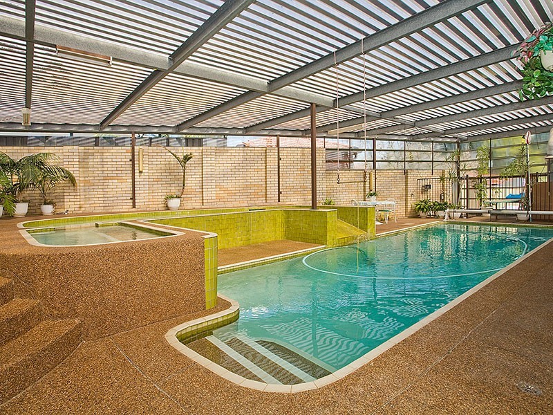 8 Akoonah Place, Peakhurst Heights NSW 2210