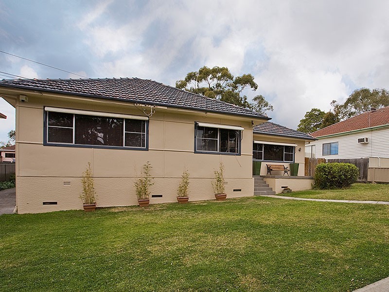 37 Gungah Bay Road, Oatley NSW 2223