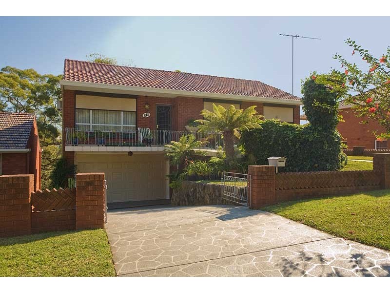 28 Jindabyne Crescent, Peakhurst Heights NSW 2210