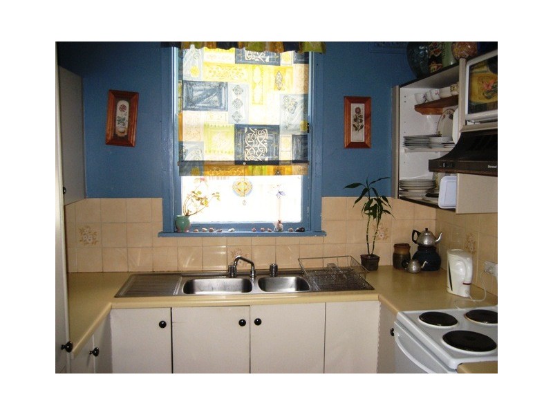 38 Hugh Avenue, Peakhurst NSW 2210