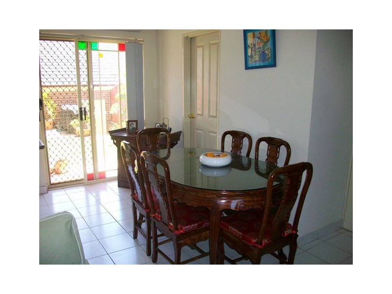 2/39 Queensbury Road, Penshurst NSW 2222