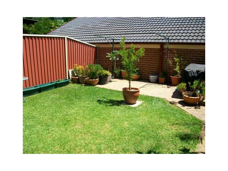 2/39 Queensbury Road, Penshurst NSW 2222