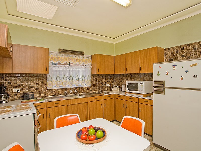 94 Lorraine Street, Peakhurst Heights NSW 2210