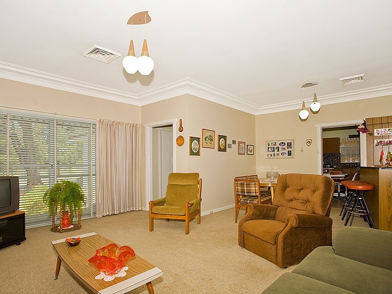 94 Lorraine Street, Peakhurst Heights NSW 2210