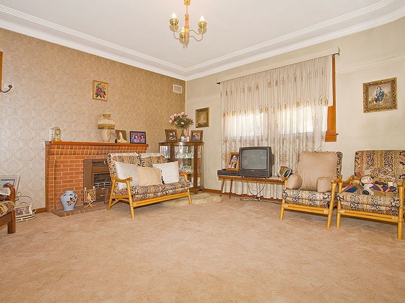 23 Carrington Street, Revesby NSW 2212