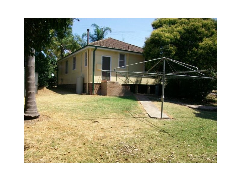 7 Isaac Street, Peakhurst NSW 2210