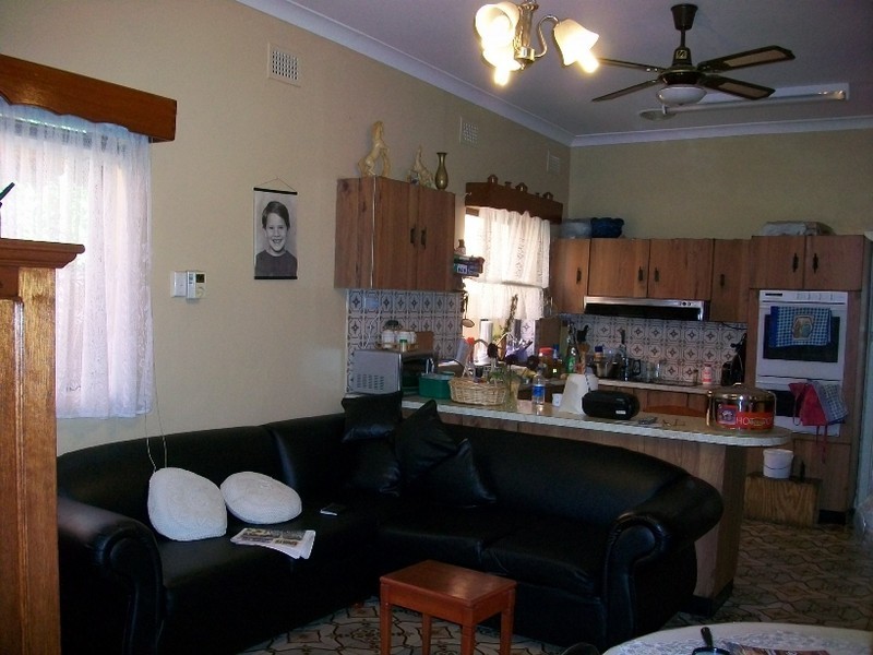 25 Bembridge Street, Carlton NSW 2218