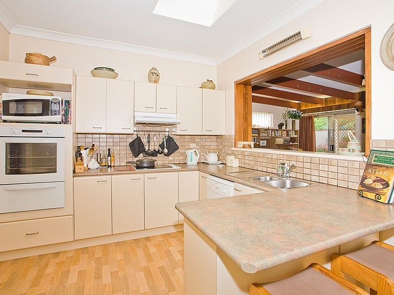 8 Mountbatten Street, Oatley NSW 2223