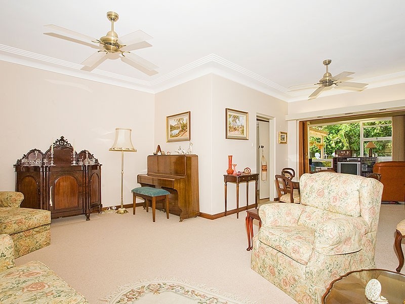 8 Mountbatten Street, Oatley NSW 2223