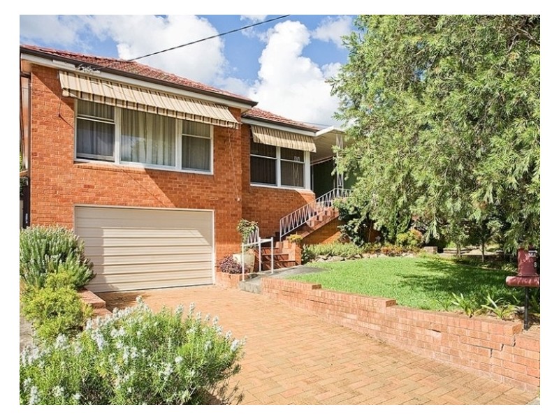 8 Mountbatten Street, Oatley NSW 2223