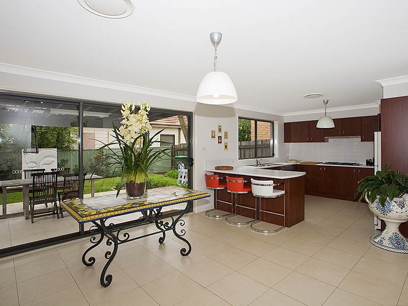 24 Orana Crescent, Peakhurst Heights NSW 2210