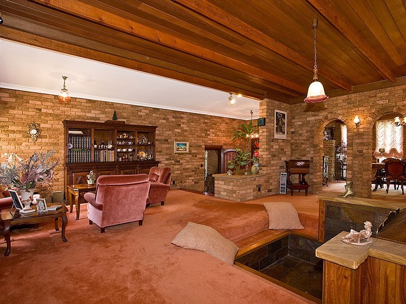 26 Waterside Parade, Peakhurst Heights NSW 2210