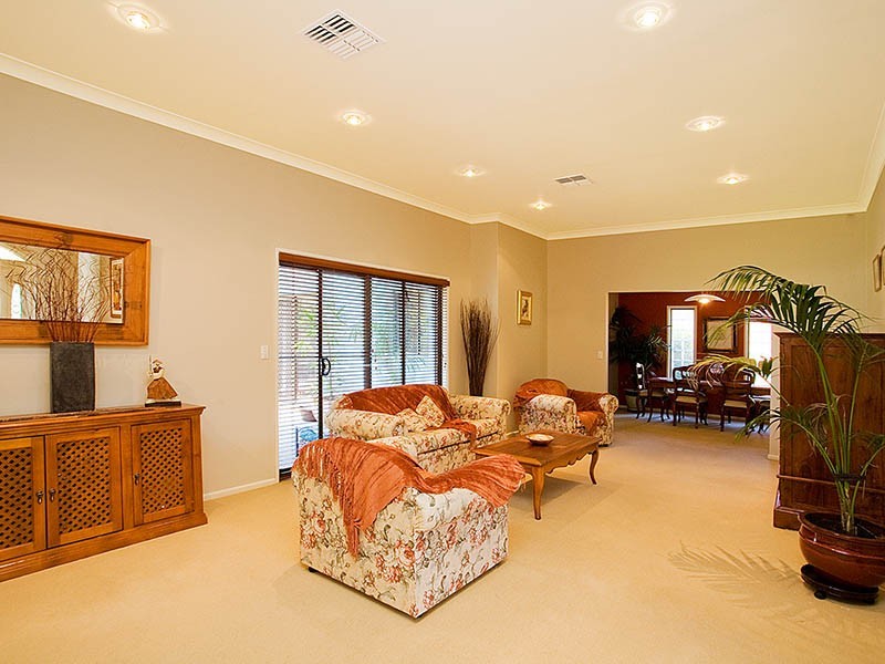 109 Lorraine Street, Peakhurst Heights NSW 2210