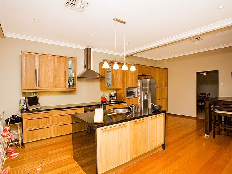 109 Lorraine Street, Peakhurst Heights NSW 2210