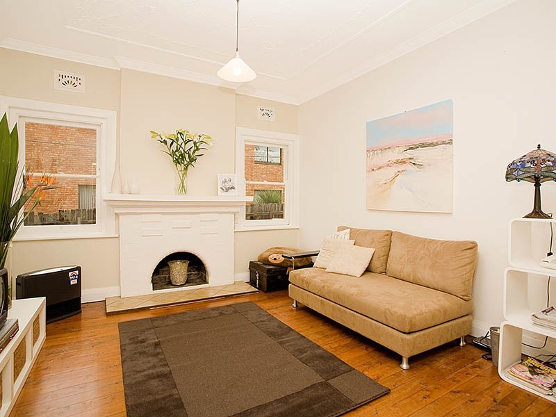 2 Argyle Street, Penshurst NSW 2222