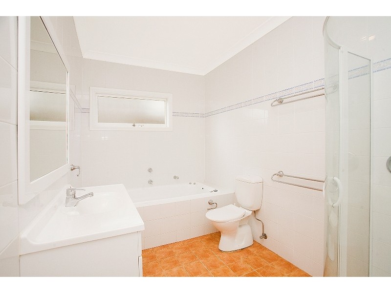 21 Anderson Road, Mortdale NSW 2223