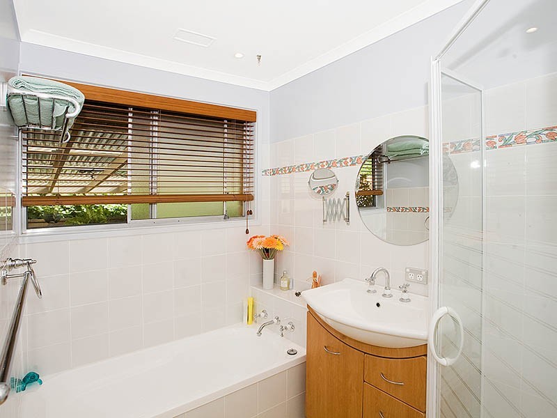 19 Pamela Avenue, Peakhurst Heights NSW 2210