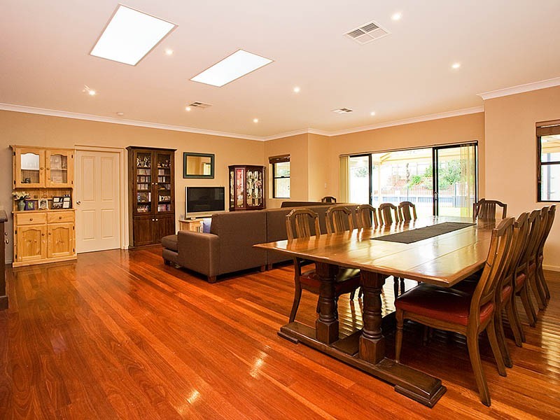 140 Rosa Street, Oatley NSW 2223