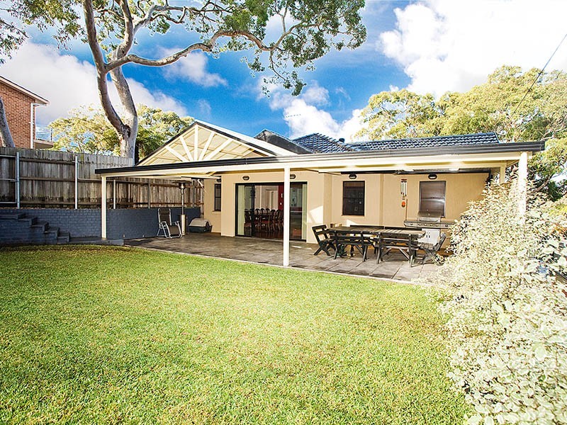 140 Rosa Street, Oatley NSW 2223