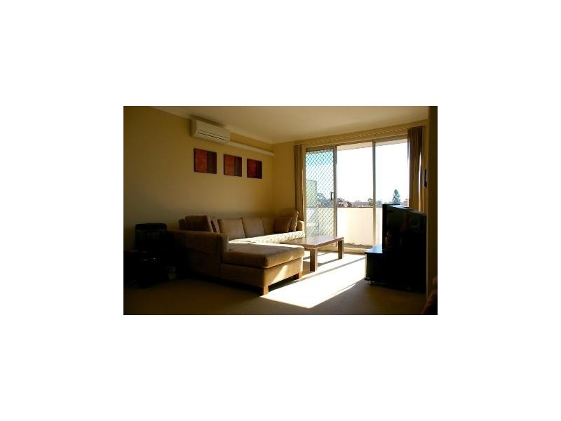 9 / 10-12 Nelson Street, Penshurst NSW 2222