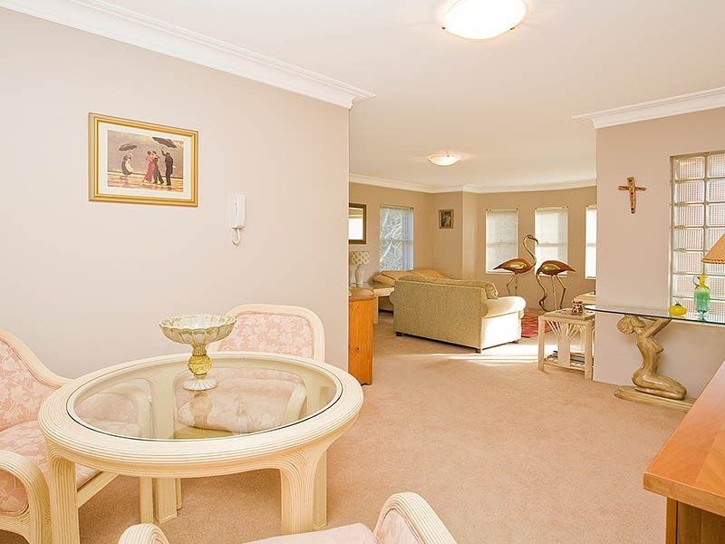 5 / 210-212 Willarong Road, Caringbah NSW 2229