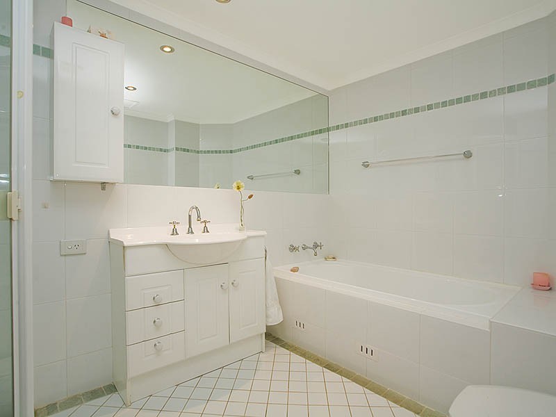 5 / 210-212 Willarong Road, Caringbah NSW 2229