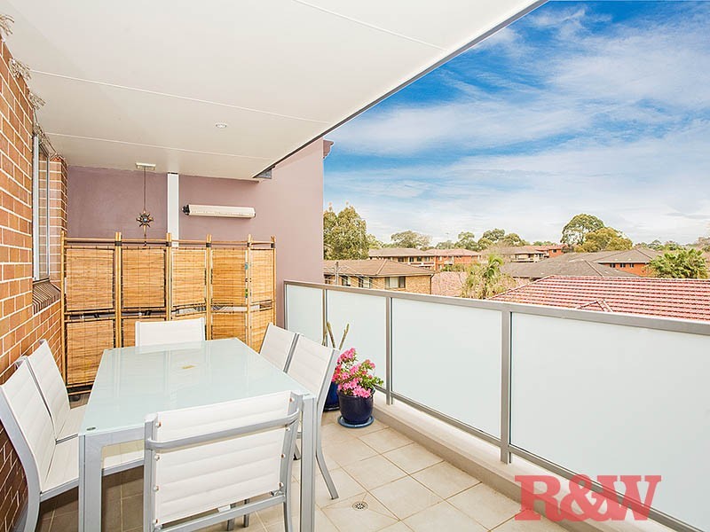 8/39 Pitt Street, Mortdale NSW 2223