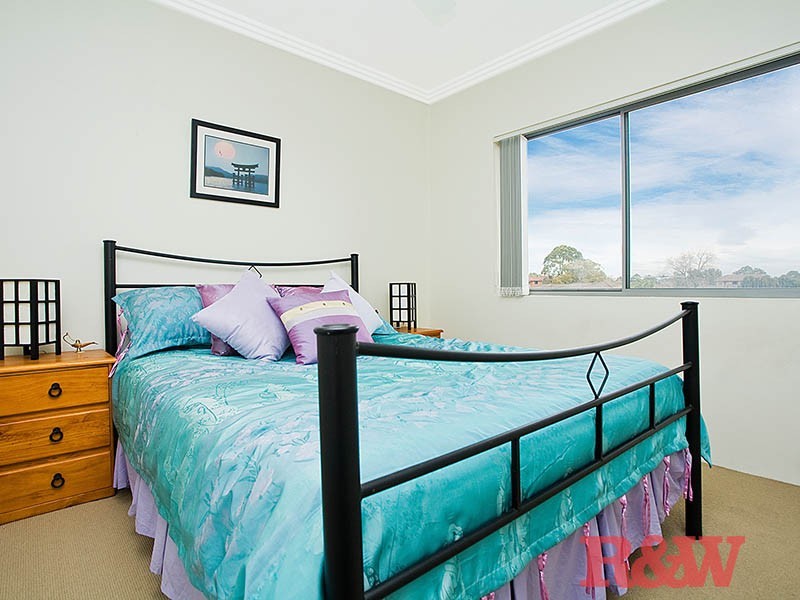 8/39 Pitt Street, Mortdale NSW 2223