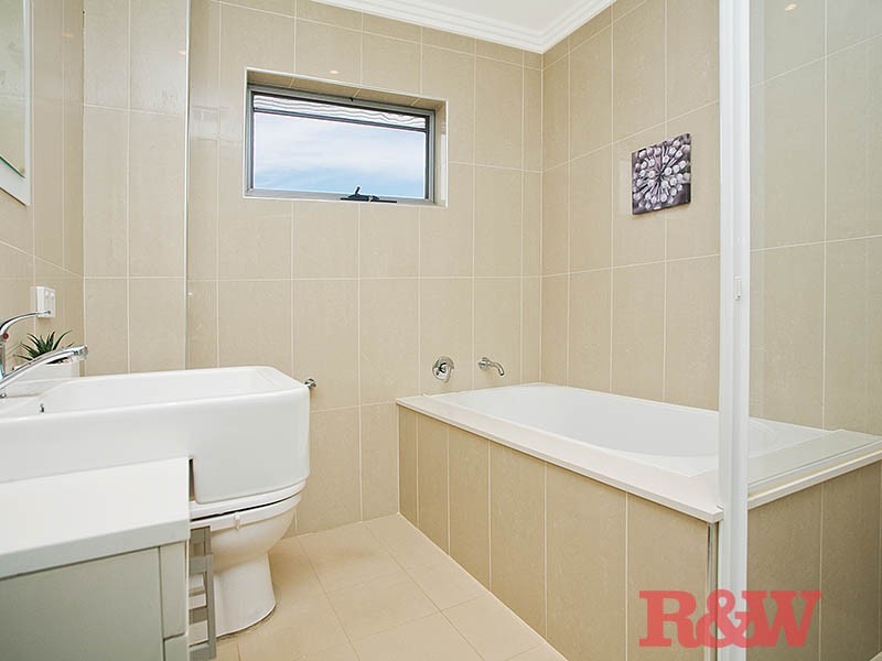 8/39 Pitt Street, Mortdale NSW 2223