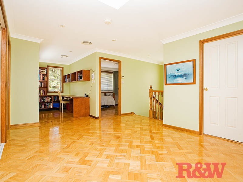 39 Keith Street, Peakhurst NSW 2210