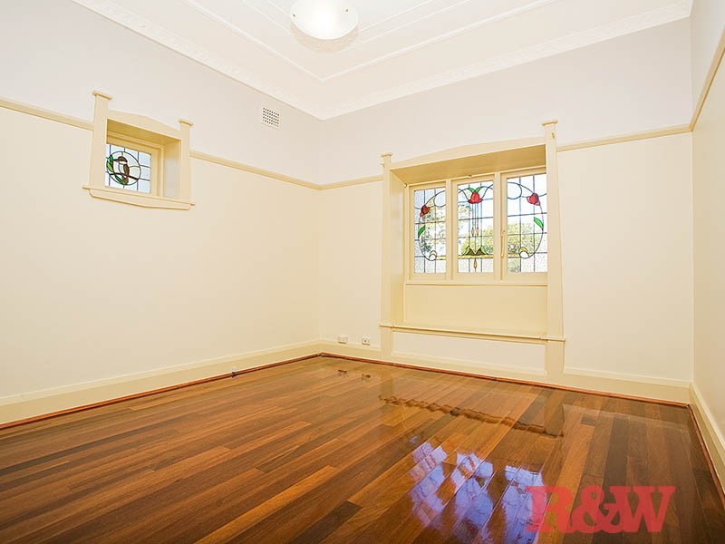 30 Kemp Street, Mortdale NSW 2223