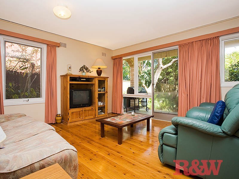 65 Waitara Parade, Hurstville Grove NSW 2220