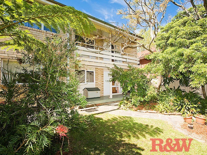 65 Waitara Parade, Hurstville Grove NSW 2220