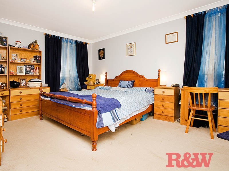 696 Forest Road, Peakhurst NSW 2210