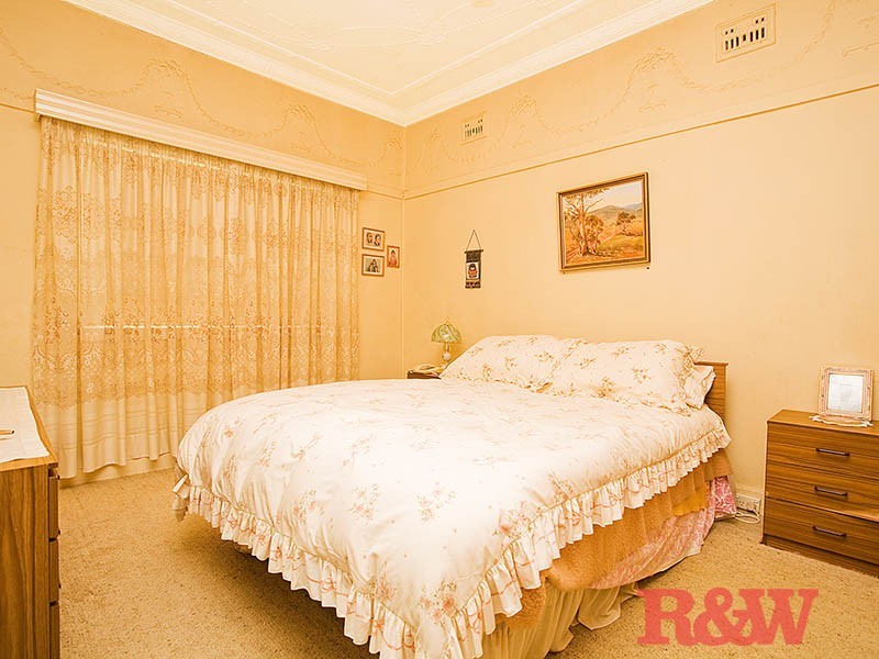10 Jellicoe Street, Hurstville Grove NSW 2220
