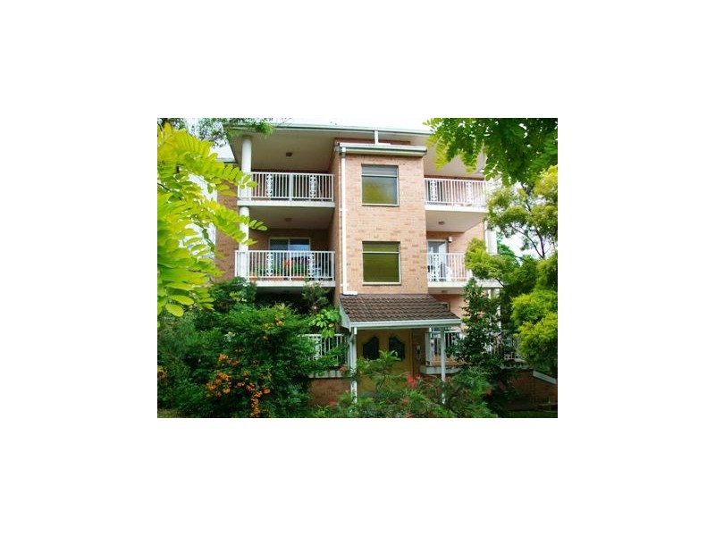 2/2 Oxford St, Mortdale NSW 2223