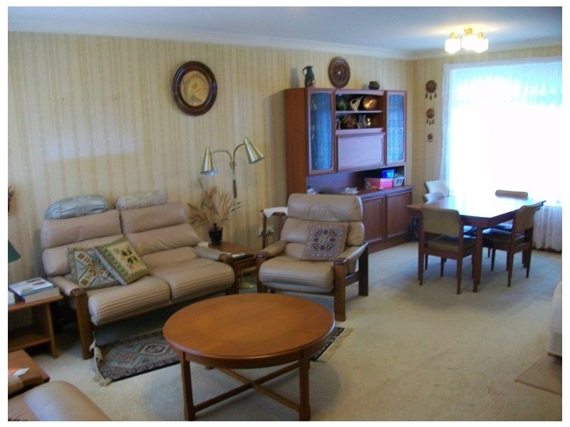 10 Rainbow Pde, Peakhurst Heights NSW 2210