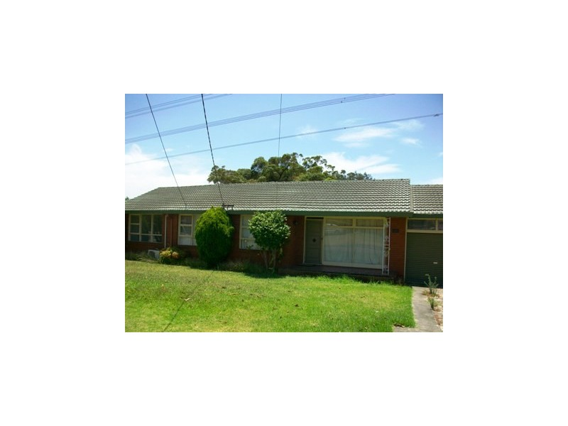 19 Whitegates Avenue, Peakhurst Heights NSW 2210