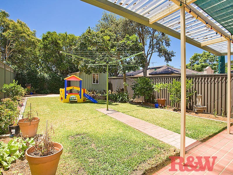 30b Park Street, Peakhurst NSW 2210