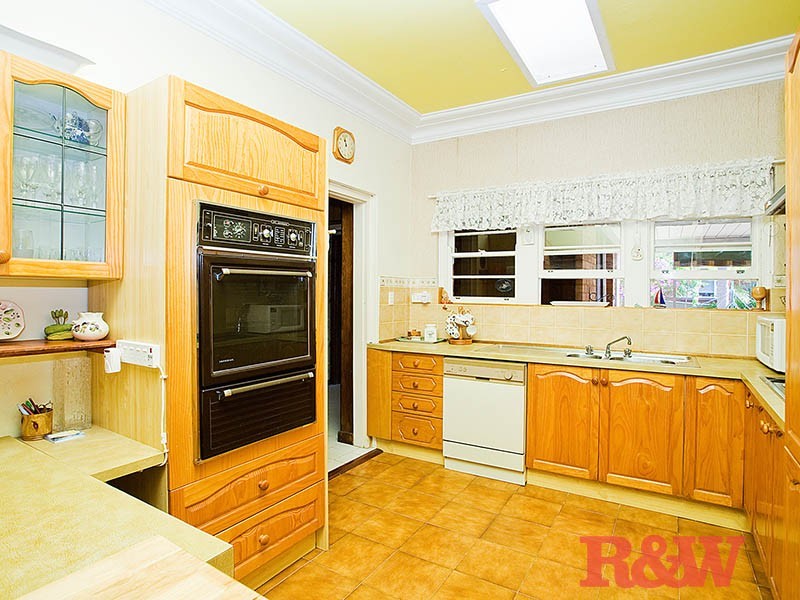 5 Mountbatten Street, Oatley NSW 2223