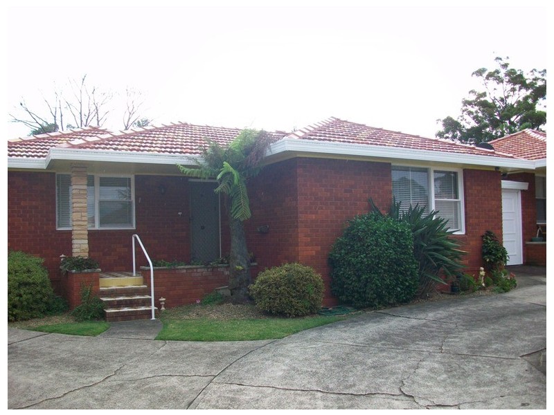 8/31-33 Amy Road, Peakhurst NSW 2210