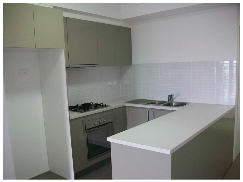 29/10-16 Castlereagh Street, Liverpool NSW 2170